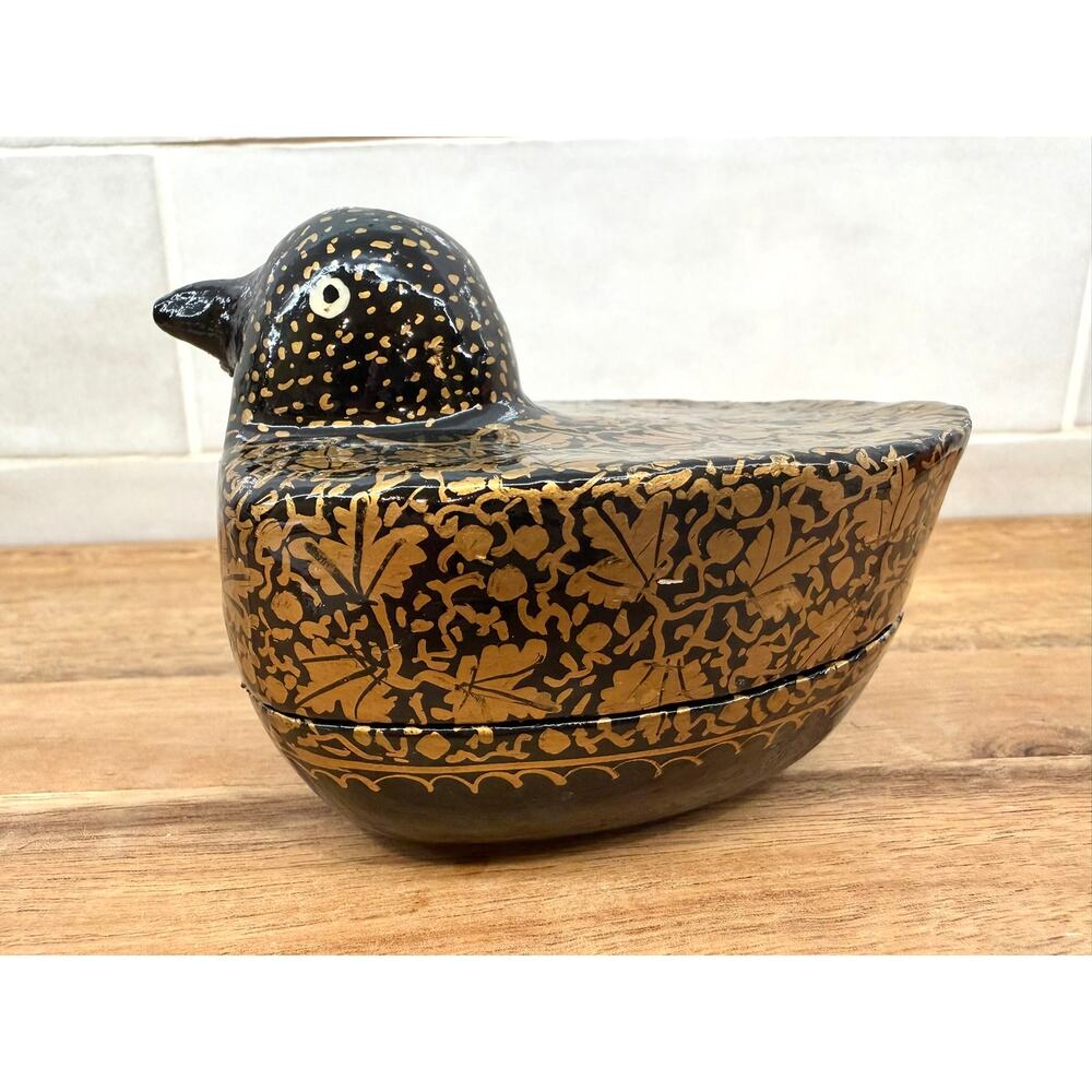Vintage Kashmiri Hand painted Black‎ Duck Box Small